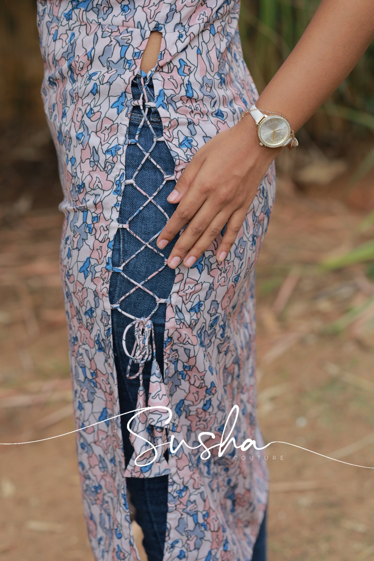 Messy abstract printed swiss cotton (SC007)